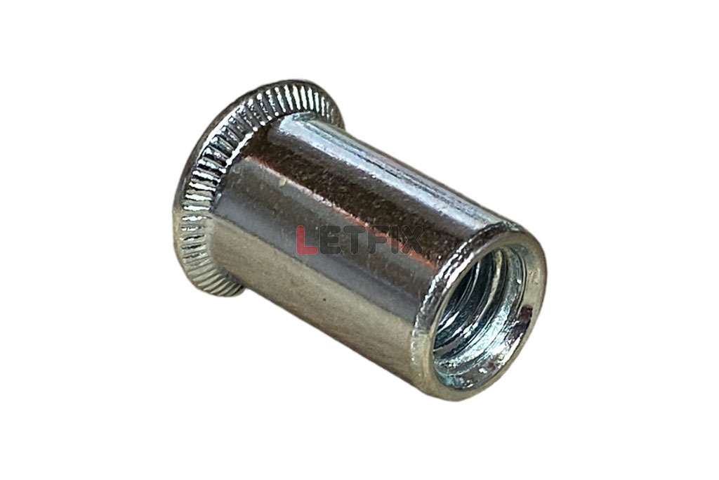 Белые цилиндрические резьбовые заклепки из стали М3 длиной 9 мм потайной борт