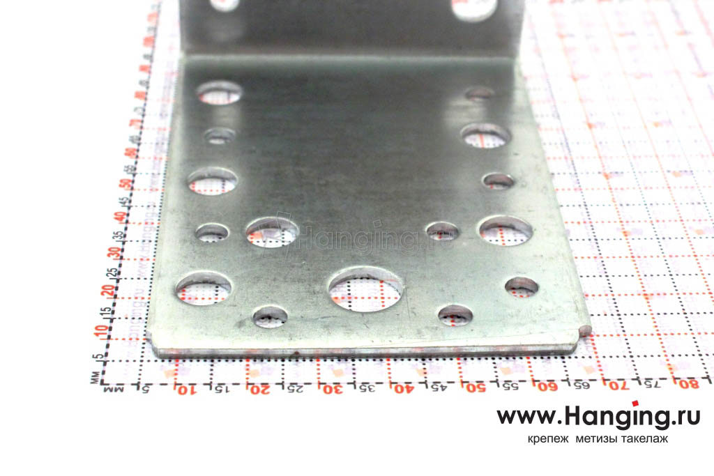 Размеры на перфорированный монтажный уголок 90х90х65х2