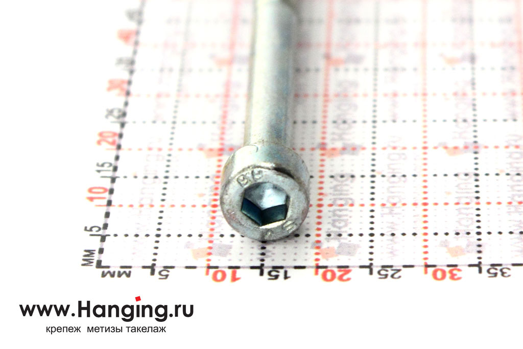 Винт DIN 912 M5x55 8.8 Zn с цилиндрической головкой с внутренним шестигранником с цинковым покрытием (5*55 цинк 8.8 ГОСТ 11738-84)