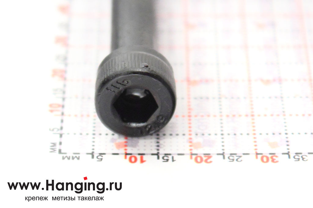 Винт DIN 912 M8x70 12.9 с цилиндрической головкой с внутренним шестигранником без покрытия (ГОСТ 11738-84)